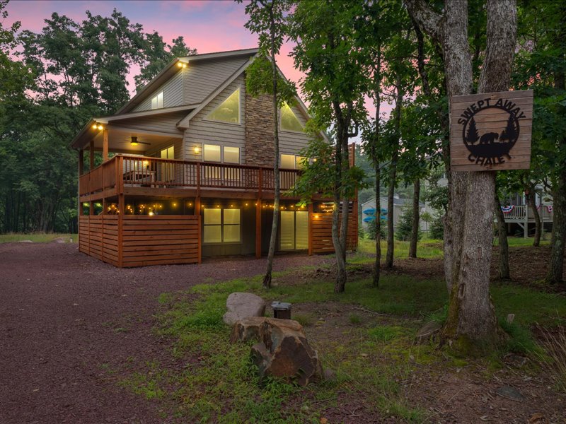 Swept Away Chalet exterior